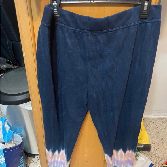 Wild fox jogging set X-Large hoodie and large bottoms - Picture 8 of 8